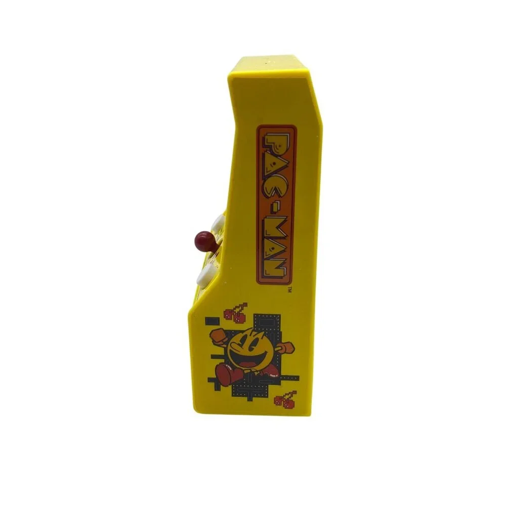 Pac-Man Mini Handheld Arcade Game‎ Bandai Namco 09521 Vtg Works Great
